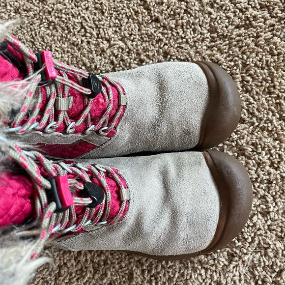 Keen waterproof snow boots - Picture 2 of 6